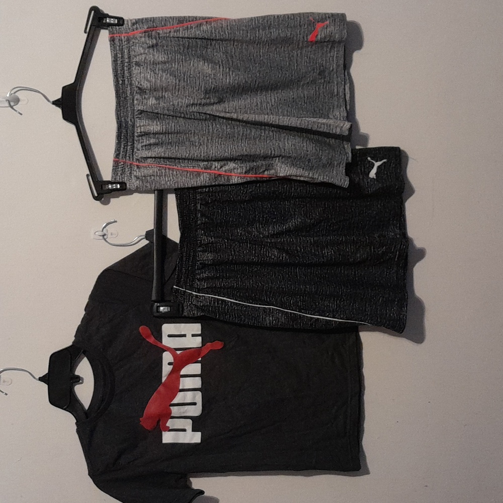 Boys Puma T-shirt and 2 Puma Mesh Shorts- 3 pack